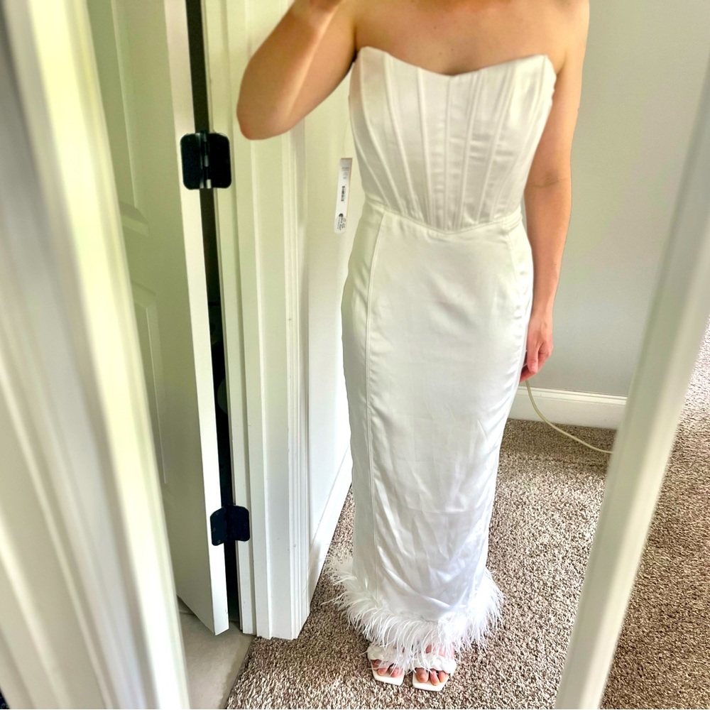 AQUA white dress - Picture 2 of 4